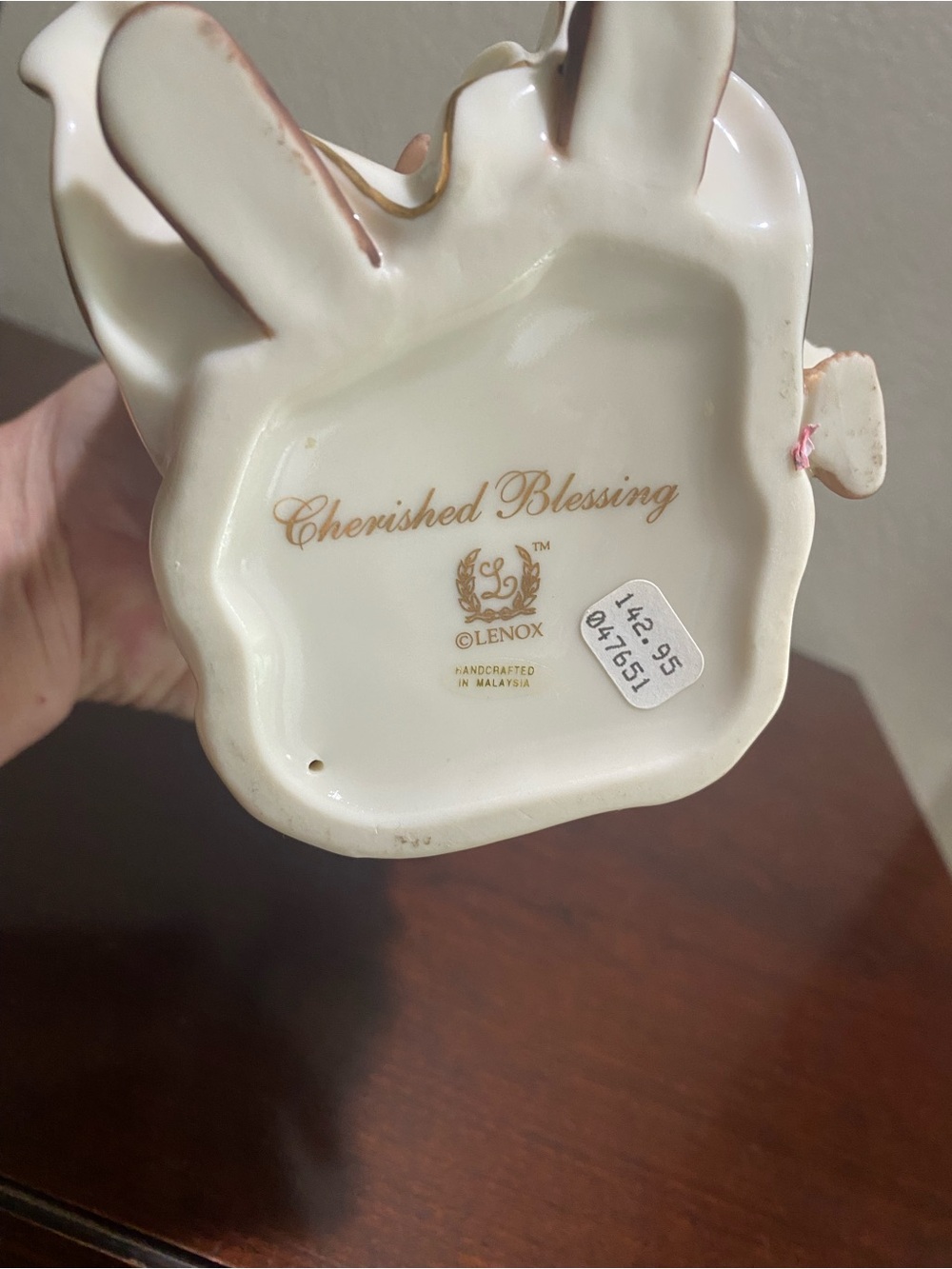 Lenox Porcelain Figurine, THE CHILDREN’S BLESSING from the Cultural Collection - Picture 8 of 10